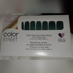Color Street 100% Real Nail Polish Strips 16 strips Emerld Satin